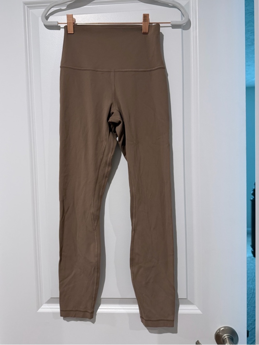 Lululemon Align High Rise Pant 25” Size 4 - Taupetastic